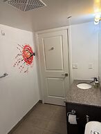 Central North York suites
