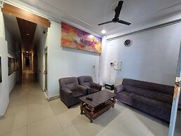 Varun Hotel and Restaurant