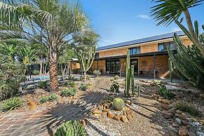 Palm Springs retreat Hunter Valley