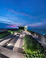 Sea View 2 Bed Room Unit Central Pattaya