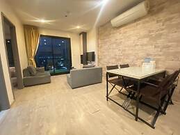 Sea View 2 Bed Room Unit Central Pattaya