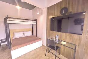 Auberge Petit Hotel