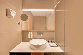 Lemon Tree Hotel Morbi