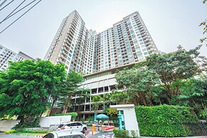 2BR 7 Mins Walk to BTS Bill Included