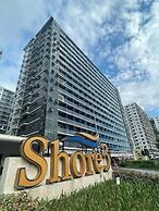 Shore 2 Tower 1 Unit 1917