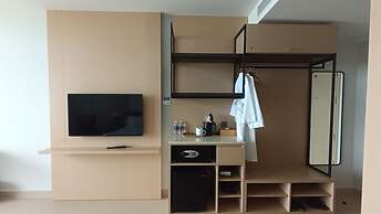 Oceanview The Arena Cam Ranh Apartment