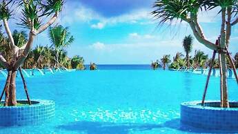 Oceanview The Arena Cam Ranh Apartment