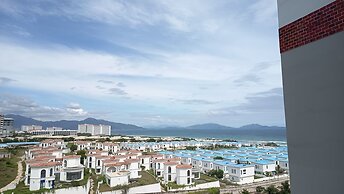 Oceanview The Arena Cam Ranh Apartment