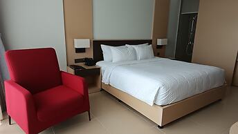 Oceanview The Arena Cam Ranh Apartment