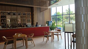 Oceanview The Arena Cam Ranh Apartment