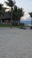 Oceanview The Arena Cam Ranh Apartment