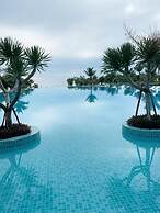 Oceanview The Arena Cam Ranh Apartment