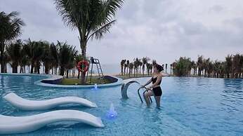 Oceanview The Arena Cam Ranh Apartment