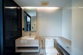 Seaphere residence by Prop Hopper