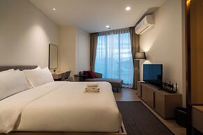 Edge Central Pattaya by Prop Hopper