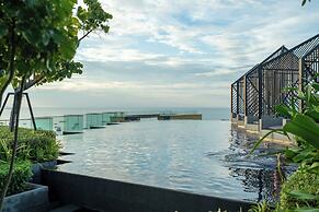 Edge Central Pattaya by Prop Hopper