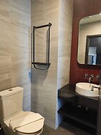 Edge Central Pattaya by Prop Hopper
