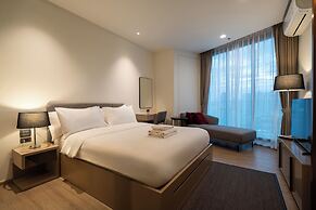 Edge Central Pattaya by Prop Hopper