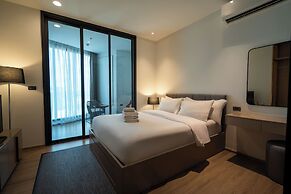 Edge Central Pattaya by Prop Hopper