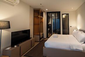 Edge Central Pattaya by Prop Hopper