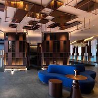 Edge Central Pattaya by Prop Hopper