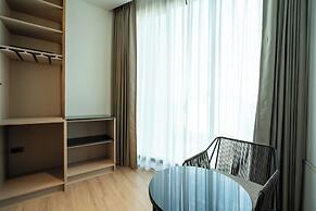 Edge Central Pattaya by Prop Hopper