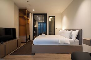 Edge Central Pattaya by Prop Hopper