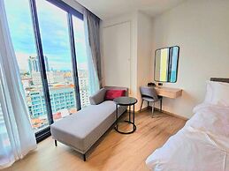 Edge Central Pattaya by Prop Hopper