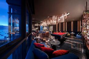 Edge Central Pattaya by Prop Hopper