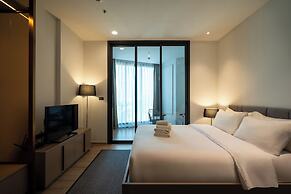 Edge Central Pattaya by Prop Hopper