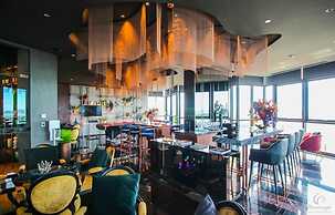 Edge Central Pattaya by Prop Hopper