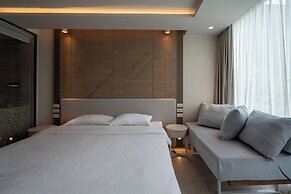 Bluphere residence by Prop Hopper