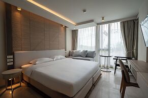 Bluphere residence by Prop Hopper