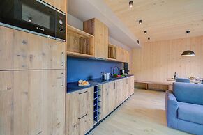 Leba House Apartments