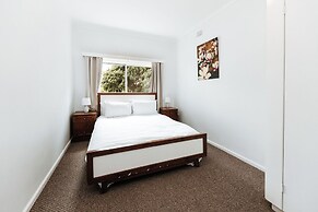 The Waratah Escape Nowra