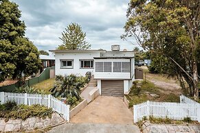 The Waratah Escape Nowra