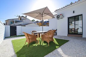 Linda Vista Beach Apartment