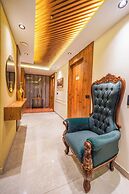 Carom Hotel Manali