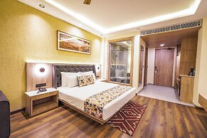 Carom Hotel Manali
