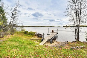 Private Peninsula! Modern-rustic Fall Lake Cabin