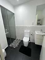 Peravi Suites at Embassy Gardens
