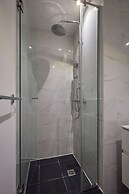 Peravi Suites at Embassy Gardens