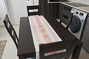 Peravi Suites at Embassy Gardens