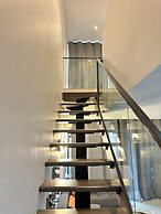 Peravi Suites at Embassy Gardens