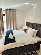 Peravi Suites at Embassy Gardens