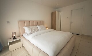 Peravi Suites at Embassy Gardens