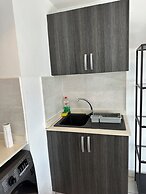 Peravi Suites at Embassy Gardens