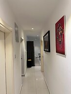 Peravi Suites at Embassy Gardens