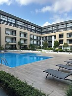 Peravi Suites at Embassy Gardens