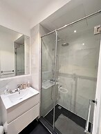 Peravi Suites at Embassy Gardens